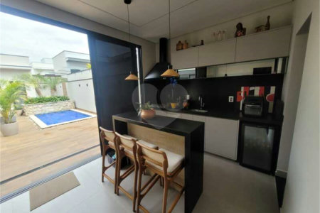 Casa à venda com 3 suítes no condomínio Piemonte, Indaiatuba - SP