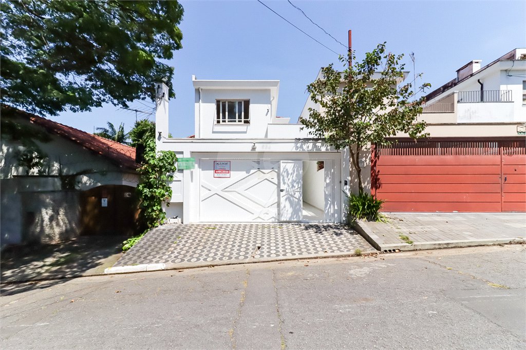 Casa à venda com 3 quartos, sendo 1 suíte,  em Brooklin Paulista, São Paulo, SP