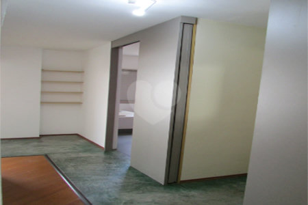 Apartamento à venda com 2 quartos em Vila Olímpia, São Paulo, SP