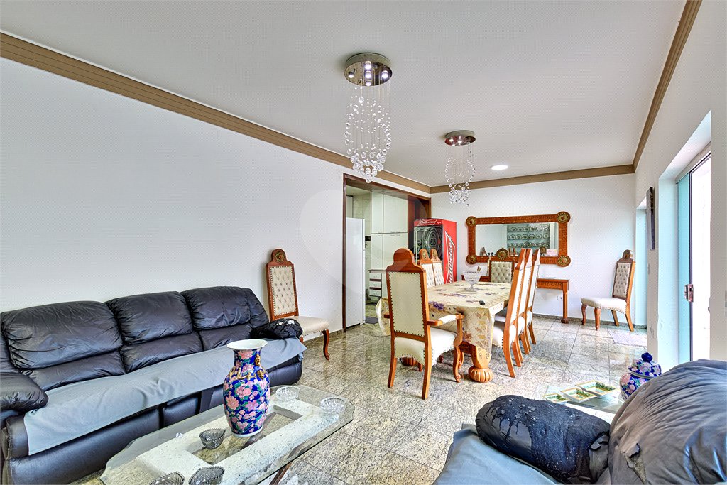 Casa para alugar com 3 quartos, sendo 2 suítes,  em Jardim Petrópolis, São Paulo, SP