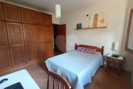 Chácara à venda com 3 quartos, sendo 1 suíte,  em Vila São Gonçalo, Itapetininga, SP