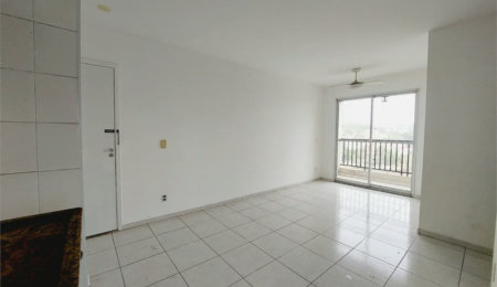 Apartamento à venda ou para alugar com 2 quartos em Vila Anastácio, São Paulo, SP