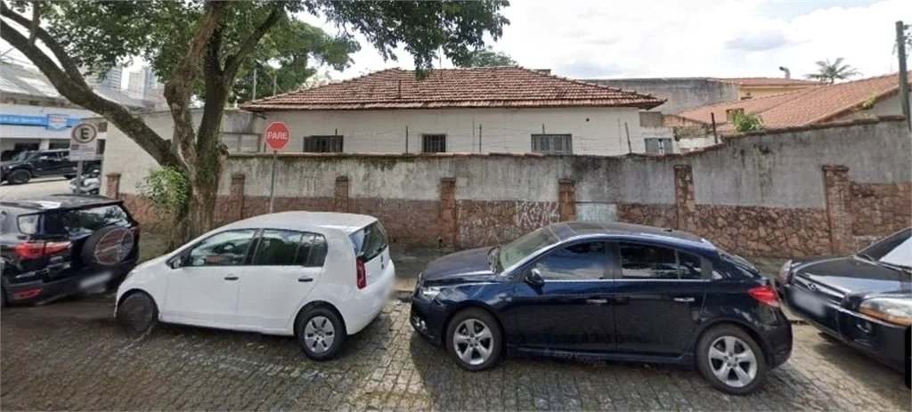 Casa à venda com 3 quartos em Vila Cordeiro, São Paulo, SP