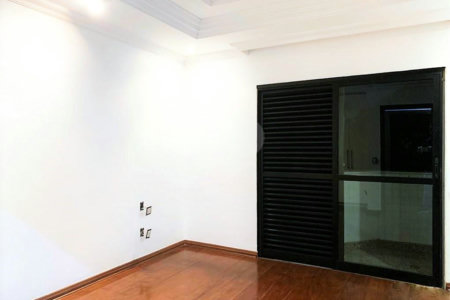 Apartamento à venda com 5 quartos, sendo 4 suítes, no Centro, Sorocaba, SP