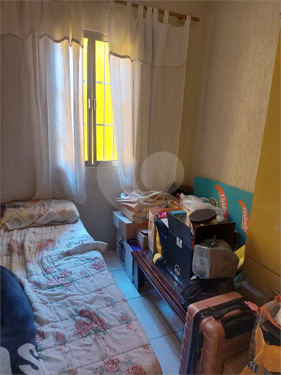 Sobrado à venda com 4 quartos, sendo 1 suíte,  em Vila Gustavo, São Paulo, SP
