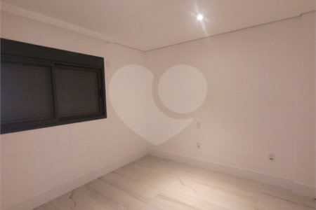 Apartamento à venda com 3 quartos, sendo 1 suíte, em Parque Campolim, Sorocaba, SP