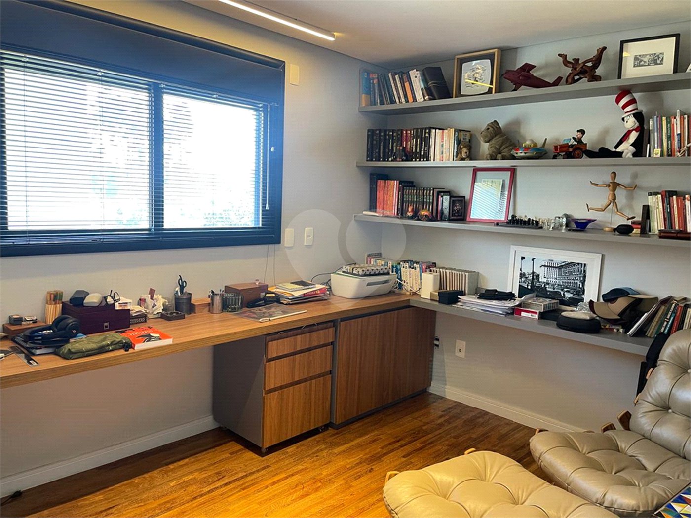 Casa à venda com 3 suítes no condomínio Reserva 8, São Paulo - SP