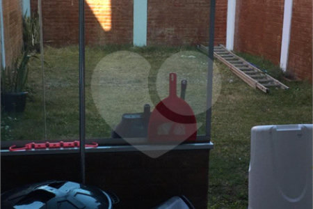 Sobrado à venda com 3 quartos, sendo 1 suíte,  em Alto da Boa Vista, Mogi das Cruzes, SP