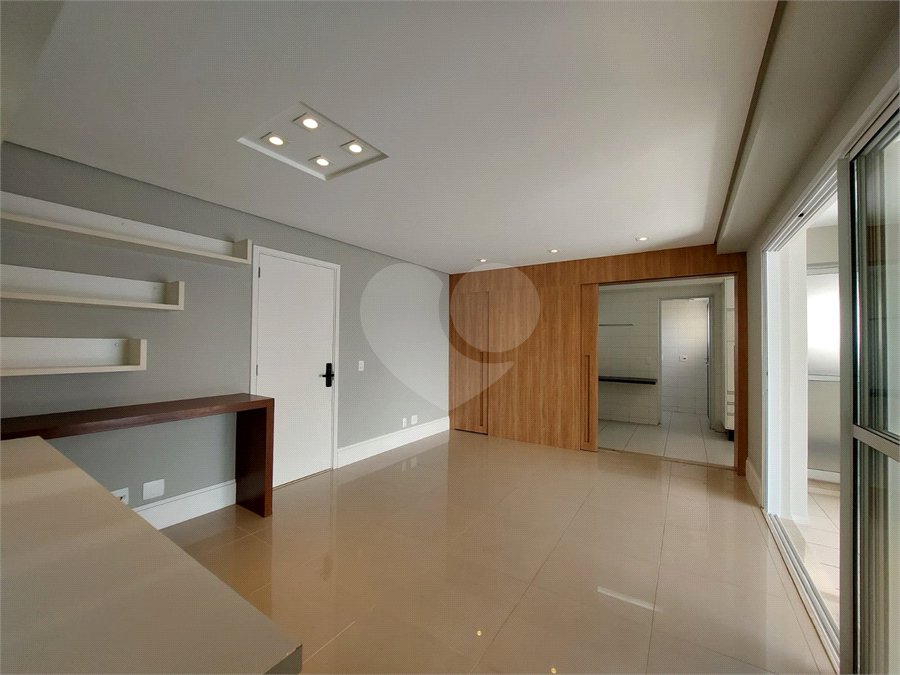 Apartamento à venda com 3 quartos, sendo 1 suíte, em Vila Leopoldina, São Paulo, SP
