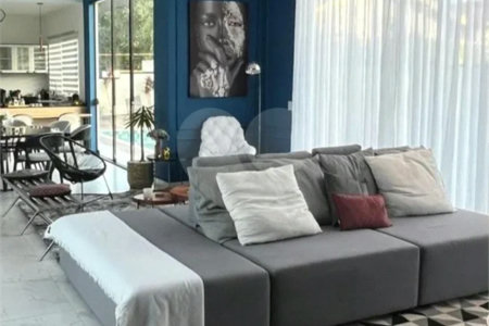 Casa à venda com 3 suítes no condomínio Terra Caxambu, Jundiaí - SP