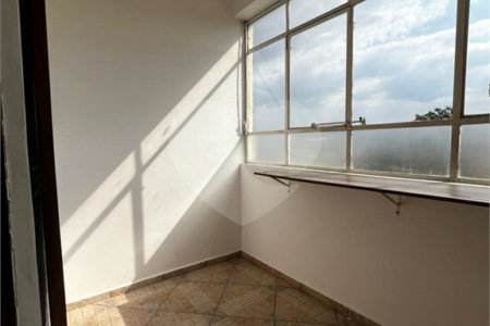 Sobrado à venda com 6 quartos, sendo 4 suítes,  em Vila Oliveira, Mogi das Cruzes, SP