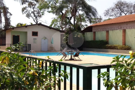 Casa à venda com 3 quartos, sendo 1 suíte, em Jardim Zavanella, Araraquara, SP