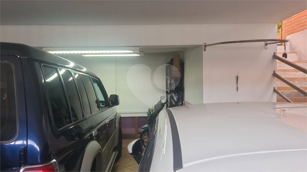 Casa à venda com 2 quartos, sendo 9 suítes, em Salto de São José, Salto, SP