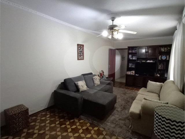 Sobrado à venda com 3 quartos, sendo 1 suíte,  em Vila Aurora (zona Norte), São Paulo, SP