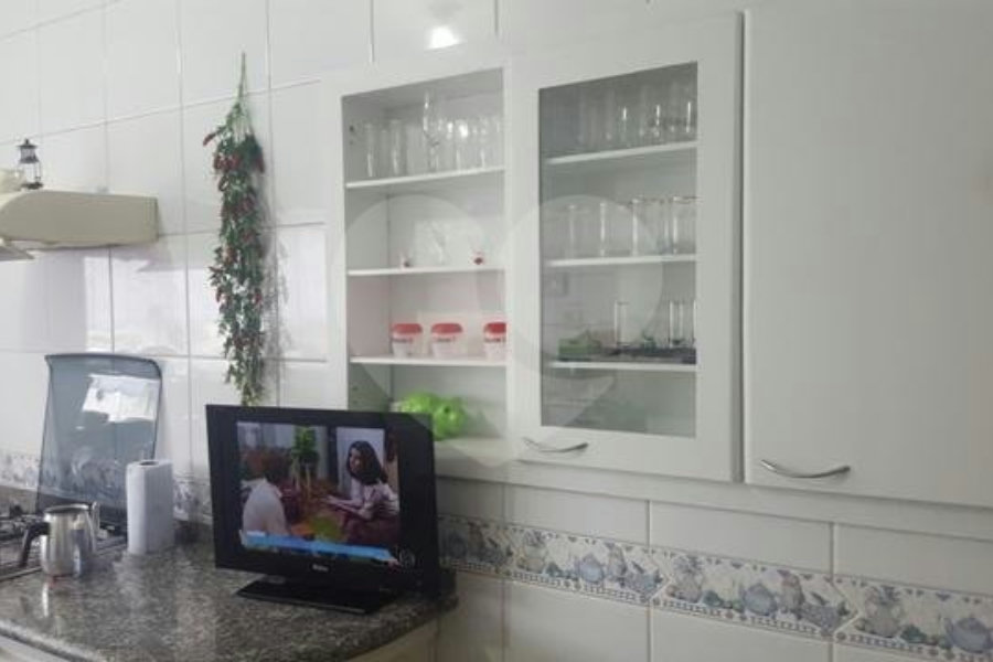 Sobrado à venda com 5 quartos, sendo 1 suíte, em Jardim Virginia Bianca, São Paulo, SP