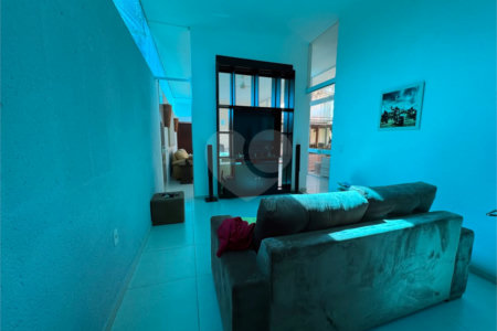 Casa à venda com 2 quartos, sendo 1 suíte, em Orla Norte, Porto Seguro, BA