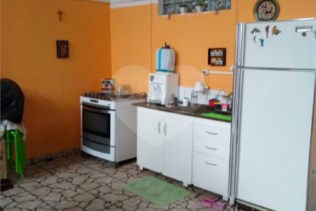 Casa à venda com 2 quartos, sendo 1 suíte, em Vila Piauí, São Paulo, SP