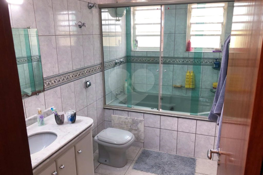 Sobrado à venda com 3 quartos, sendo 1 suíte, em Horto, São Paulo, SP
