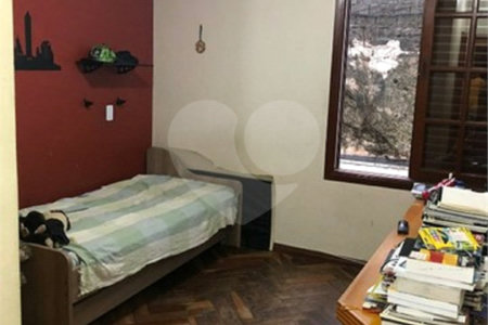 Sobrado à venda com 3 suítes em Lar São Paulo, São Paulo, SP