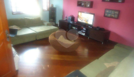 Casa em condomínio à venda com 3 suítes em Vila Gustavo, São Paulo, SP