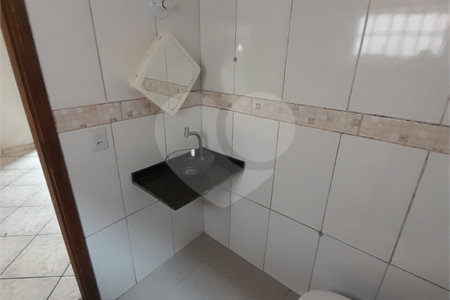 Casa para alugar com 4 quartos, sendo 3 suítes, em Alvinópolis, Atibaia, SP