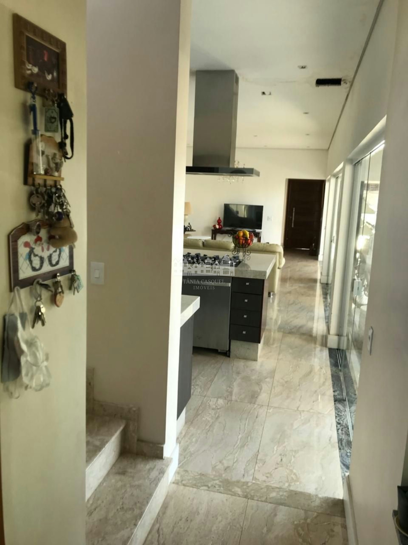 Casa à venda com 5 quartos, sendo 3 suítes, em Loteamento Jardim Morumbi, Atibaia, SP