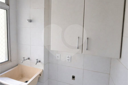 Apartamento à venda com 3 quartos em Jardim Caiapiá, Cotia, SP