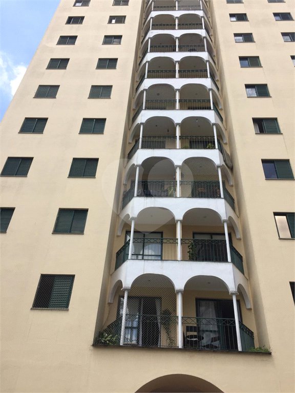Apartamento à venda com 3 suítes em Vila Suzana, São Paulo, SP