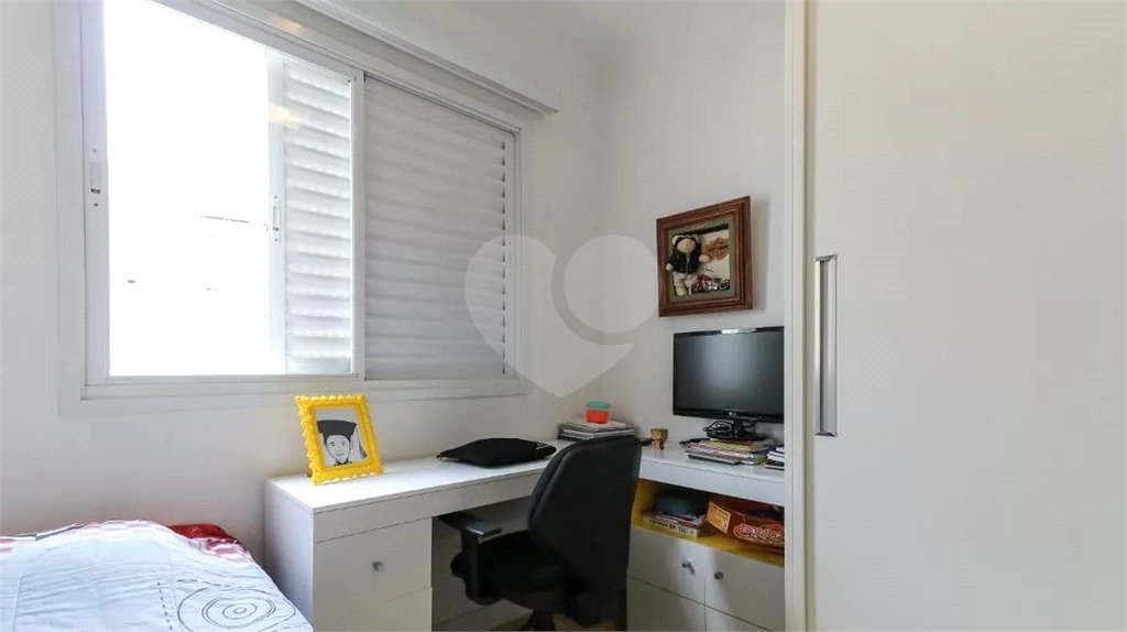 Apartamento à venda com 3 suítes em Vila Ipojuca, São Paulo, SP