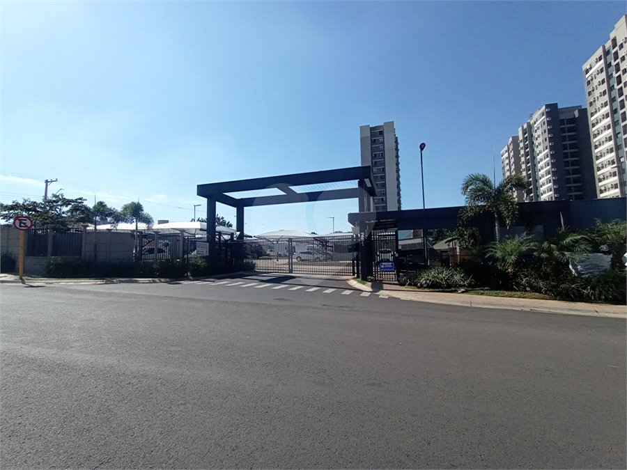 Apartamento à venda ou para alugar com 2 quartos em Residencial Cambuy, Araraquara, SP