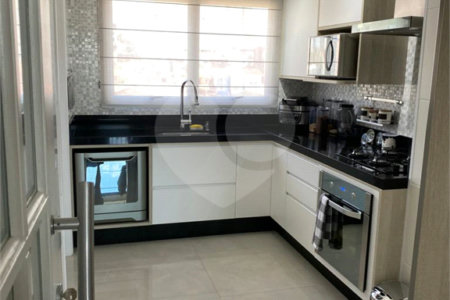 Apartamento à venda com 4 quartos, sendo 2 suítes, em Vila Paulicéia, São Paulo, SP