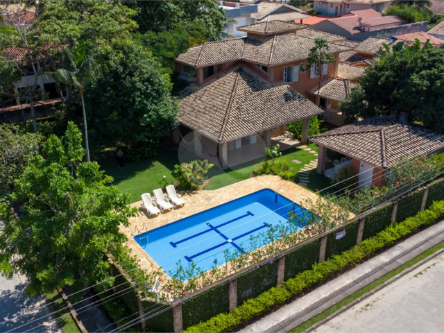 Casa à venda com 6 quartos, sendo 4 suítes,  em Barequeçaba, São Sebastião, SP
