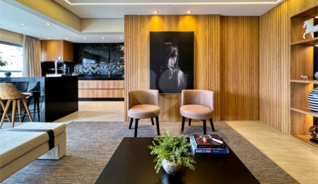 Apartamento à venda com 3 suítes em Chácara Santo Antônio, São Paulo, SP
