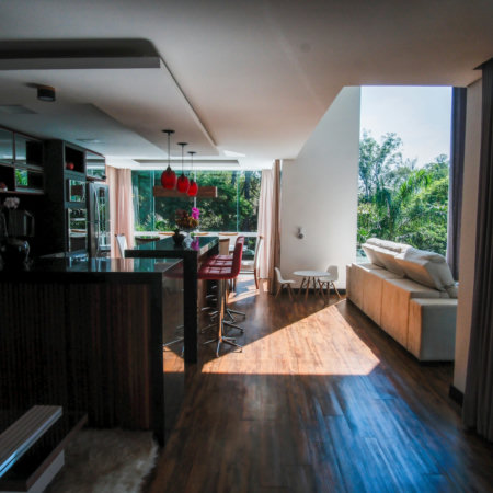 Casa de Alto Padrão à venda com 4 quartos, sendo 1 suíte, em condomínio, Cotia - SP