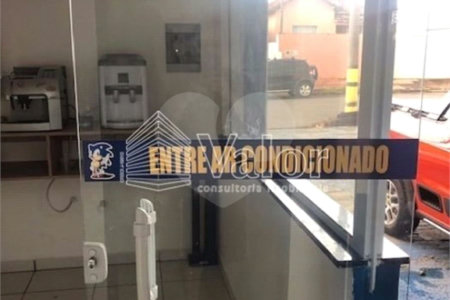 Casa comercial 891,00 m²