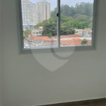 Apartamento com 40m², 2 quartos, para locação no Cambuci