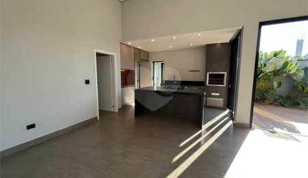 Casa à venda com 3 quartos, sendo 1 suíte,  no condomínio Quinta do Engenho, Rio das Pedras - SP