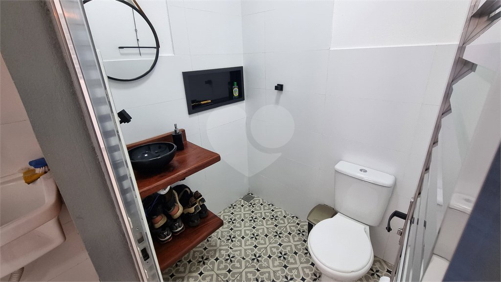 Casa no Condomínio Flamboyant II a venda .