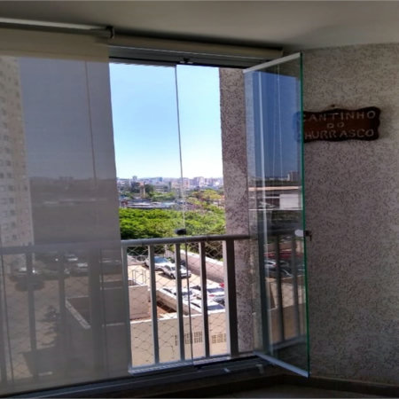 Apto com varanda gourmet no Belém Brás