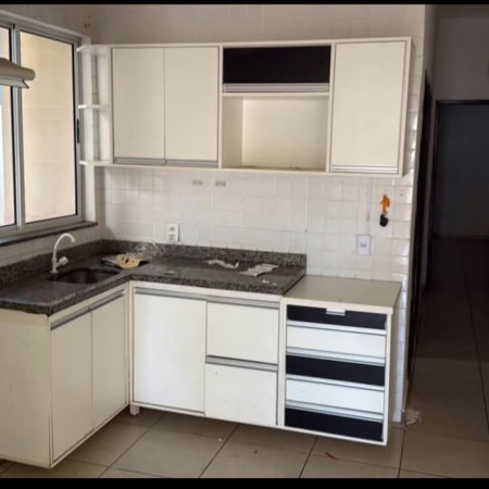 Casa à venda com 2 quartos, sendo 1 suíte,  em Vila Alegre, Três Lagoas, MS