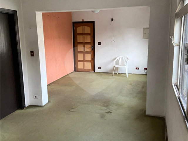 Sobrado à venda com 3 quartos, sendo 1 suíte,  em Parada Inglesa, São Paulo, SP