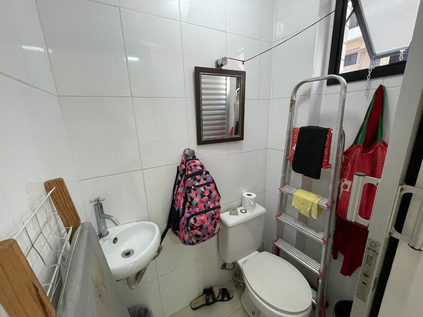 Apartamento 3 dormitórios (1 suíte), vaga para 2 carros, no Boqueirão, Santos