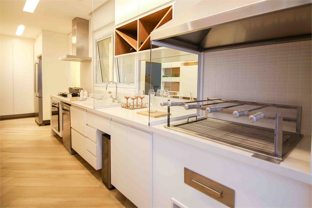 Apartamento à venda com 3 suítes em Morumbi, São Paulo, SP
