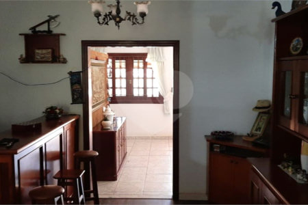 Chácara à venda com 6 quartos, sendo 3 suítes, em Paiol Velho, Vinhedo, SP