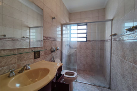 Sobrado à venda com 3 quartos, sendo 1 suíte, em Brooklin, São Paulo, SP