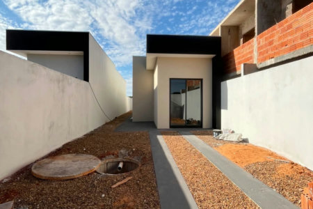 Casa à venda com 2 quartos, sendo 1 suíte,  em Alto da Boa Vista, Três Lagoas, MS
