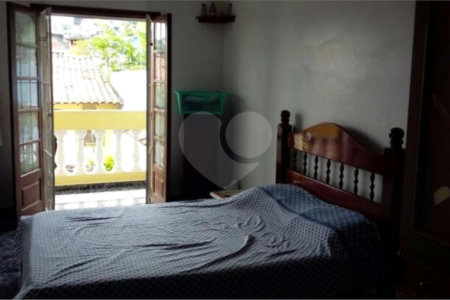 Casa à venda com 4 quartos, sendo 1 suíte, em Sesc, Suzano, SP
