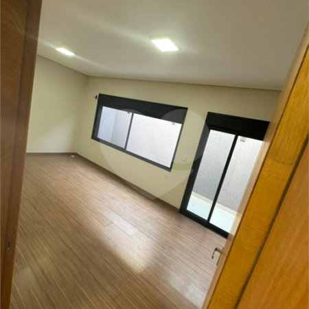 Casa Térrea à venda com 4 suítes em Jardim dos Pinheiros, Atibaia, SP