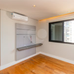 Apartamento à venda com 3 suítes em Granja Julieta, São Paulo, SP