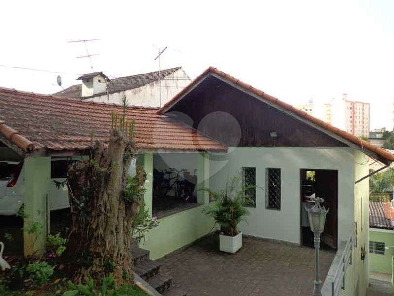 Casa à venda com 3 quartos, sendo 1 suíte,  em Jardim Londrina, São Paulo, SP